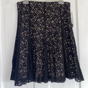 Karen Kane dressy black and tan lace midi skirt size large NWT
